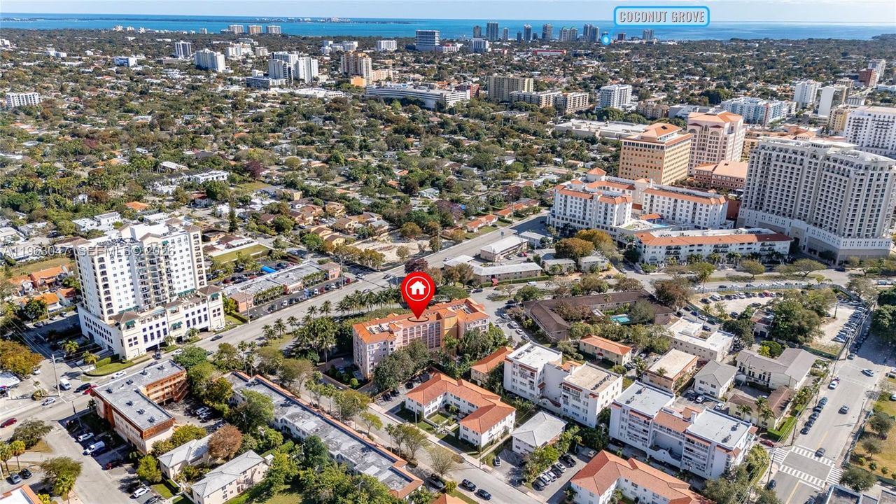Vendido Recientemente: $485,000 (2 camas, 2 baños, 1030 Pies cuadrados)