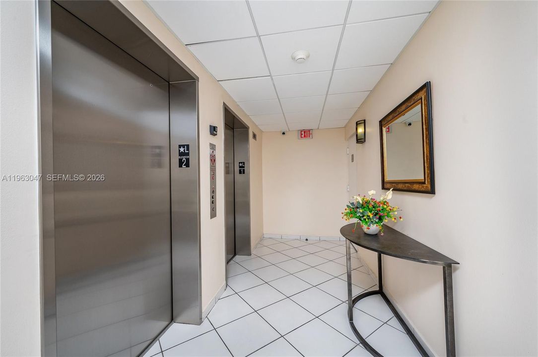 Vendido Recientemente: $485,000 (2 camas, 2 baños, 1030 Pies cuadrados)