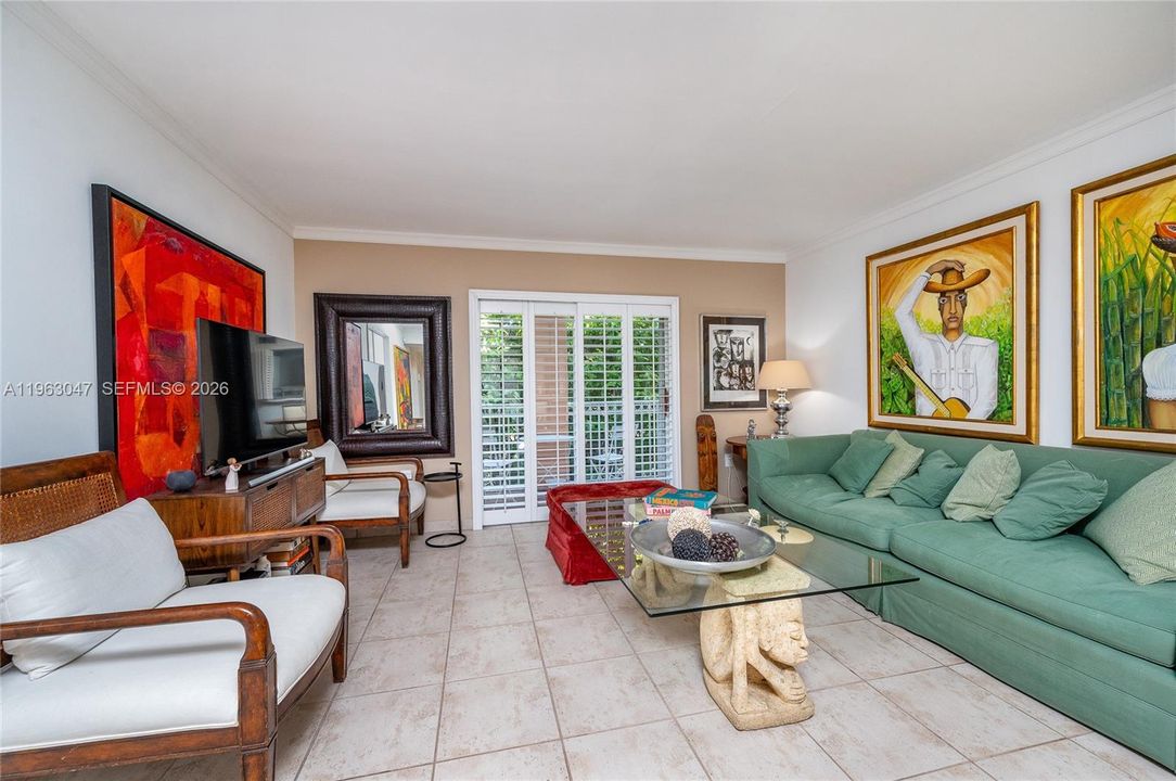 Vendido Recientemente: $485,000 (2 camas, 2 baños, 1030 Pies cuadrados)