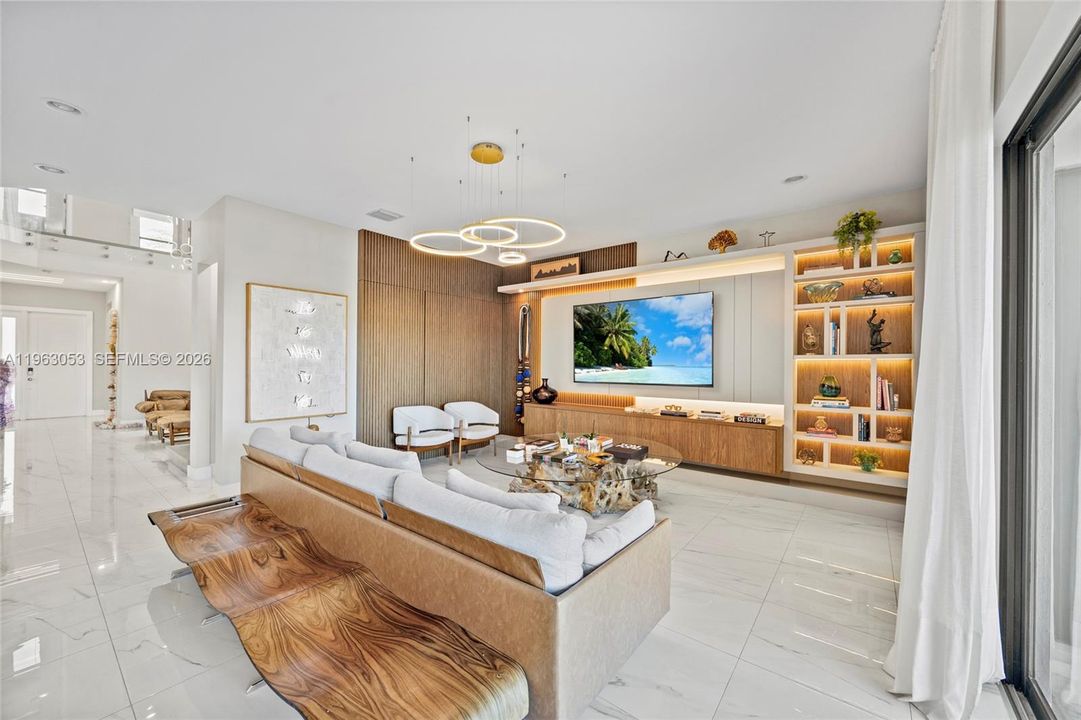 En Venta: $2,390,000 (5 camas, 7 baños, 4484 Pies cuadrados)