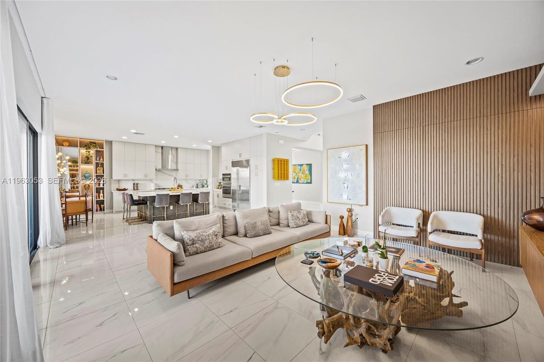 En Venta: $2,390,000 (5 camas, 7 baños, 4484 Pies cuadrados)