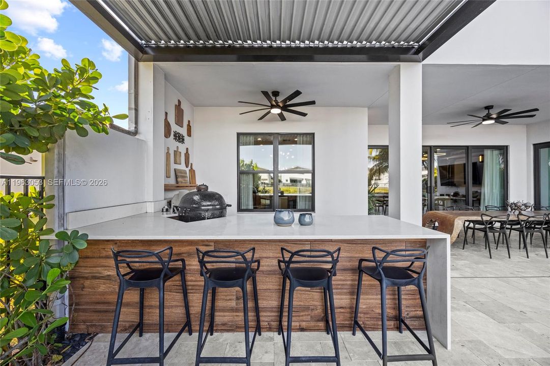 En Venta: $2,390,000 (5 camas, 7 baños, 4484 Pies cuadrados)