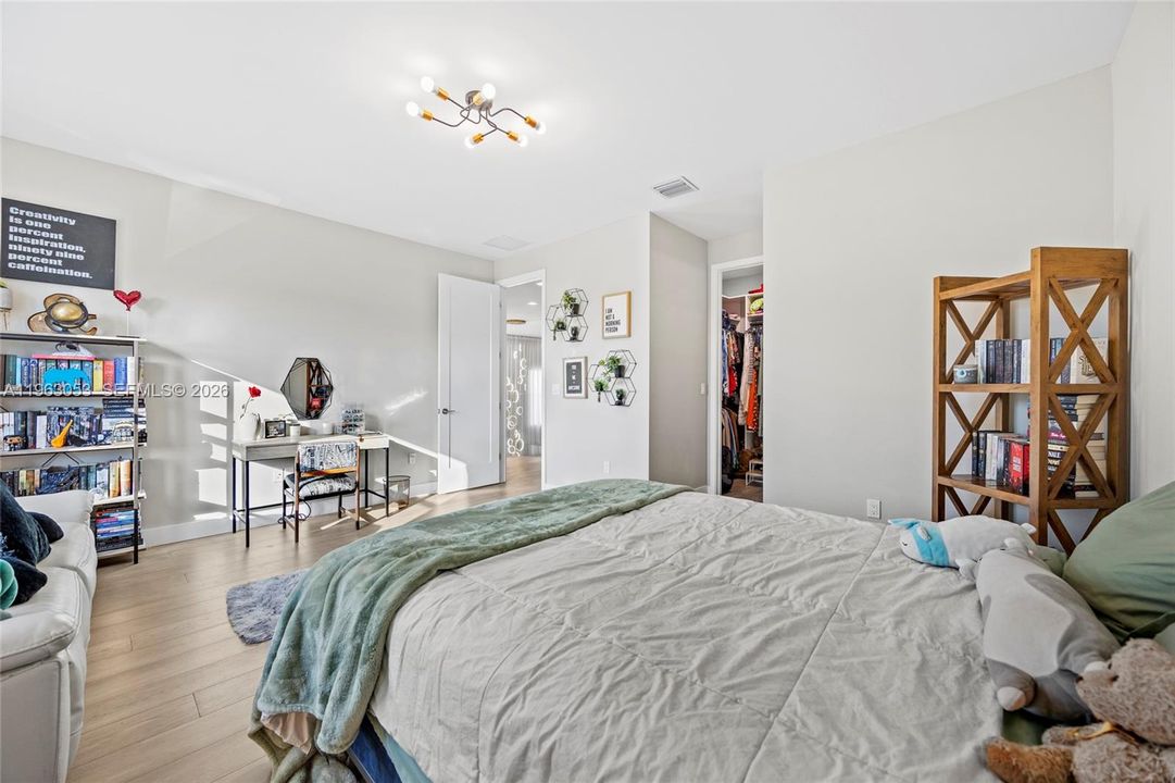 En Venta: $2,390,000 (5 camas, 7 baños, 4484 Pies cuadrados)
