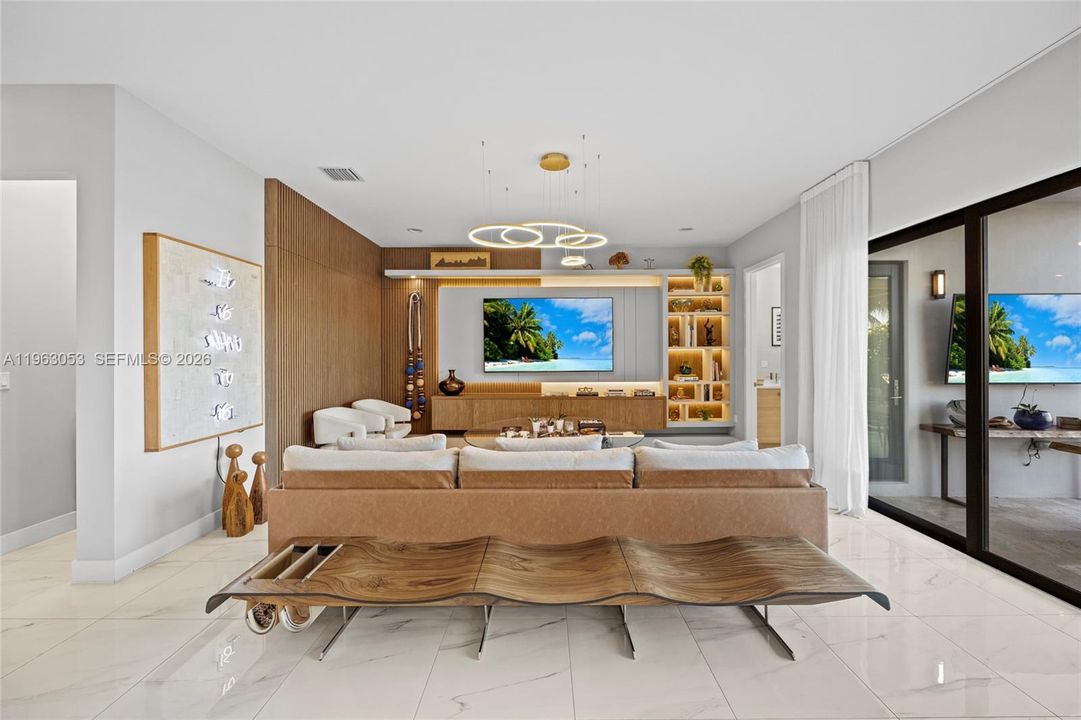 En Venta: $2,390,000 (5 camas, 7 baños, 4484 Pies cuadrados)