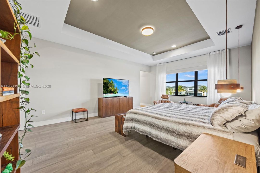 En Venta: $2,390,000 (5 camas, 7 baños, 4484 Pies cuadrados)