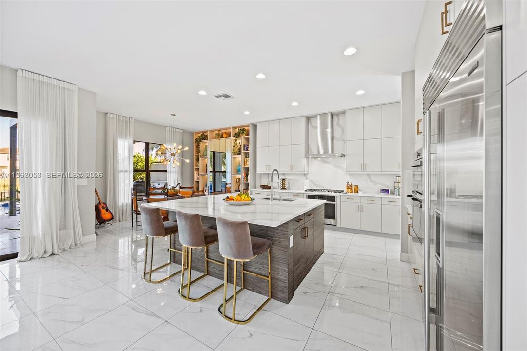 En Venta: $2,390,000 (5 camas, 7 baños, 4484 Pies cuadrados)