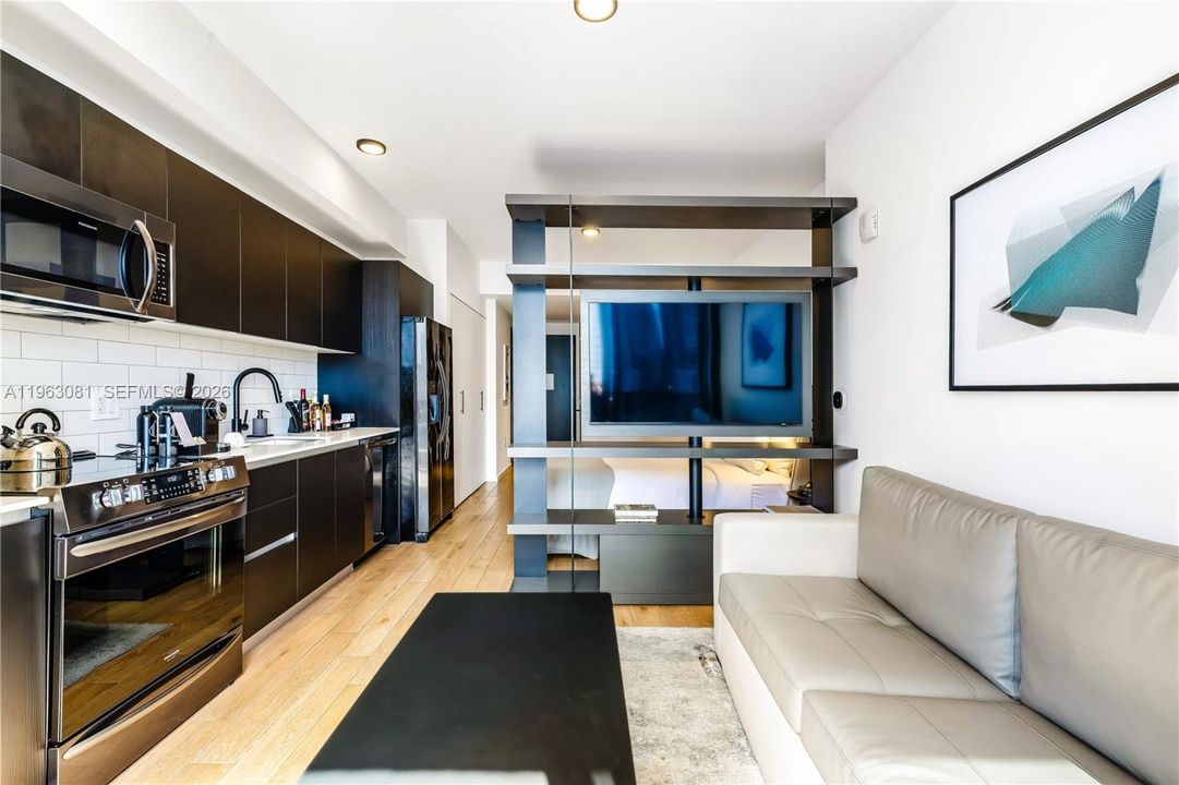 En Venta: $599,000 (0 camas, 1 baños, 362 Pies cuadrados)