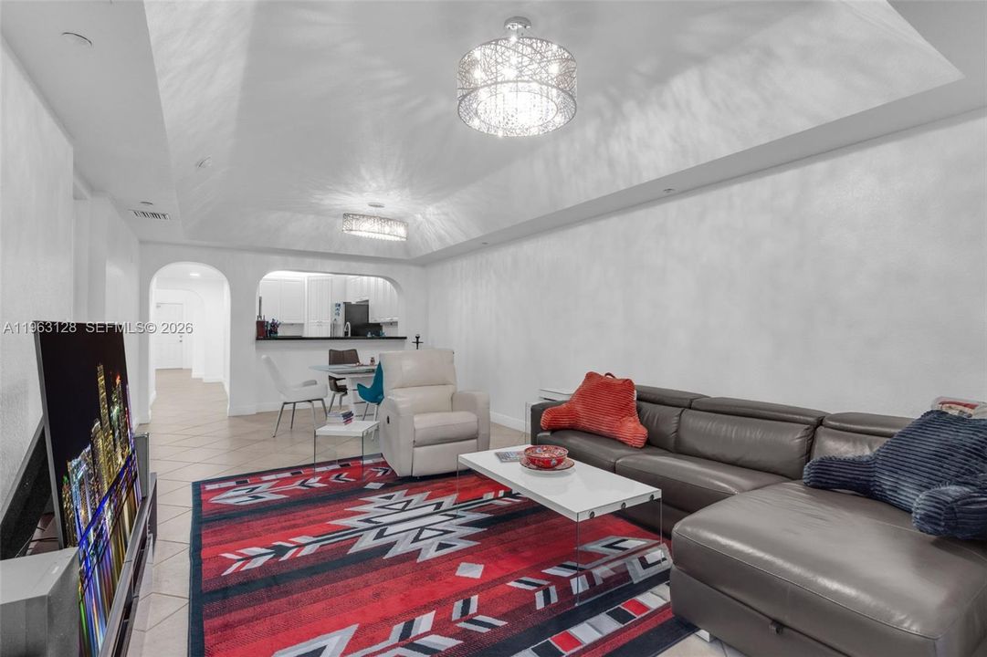 Недавно продано: $529,000 (3 спален, 2 ванн, 1710 Квадратных фут)