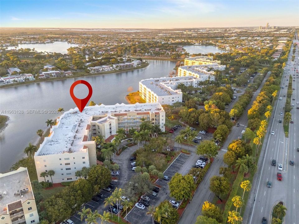 Недавно продано: $529,000 (3 спален, 2 ванн, 1710 Квадратных фут)