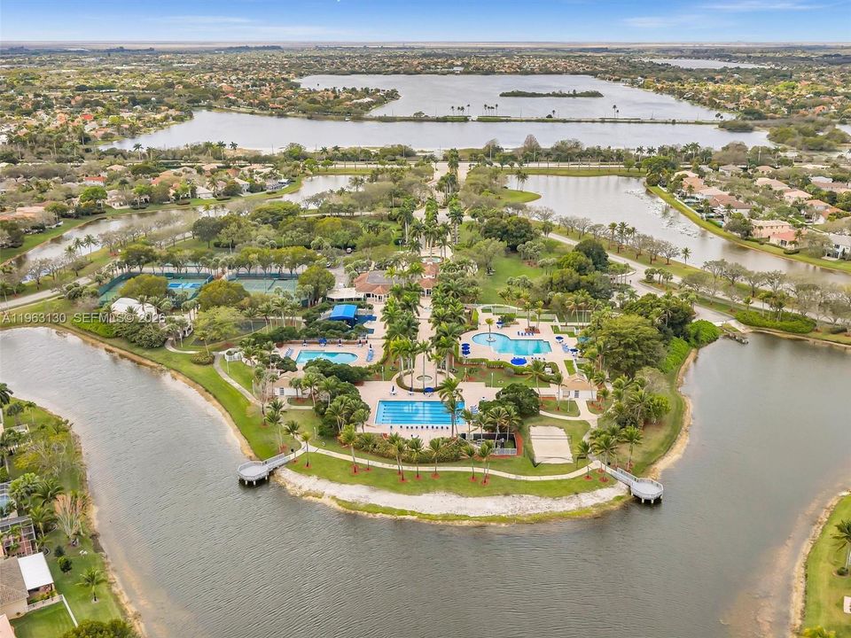 На продажу: $505,000 (3 спален, 2 ванн, 1724 Квадратных фут)