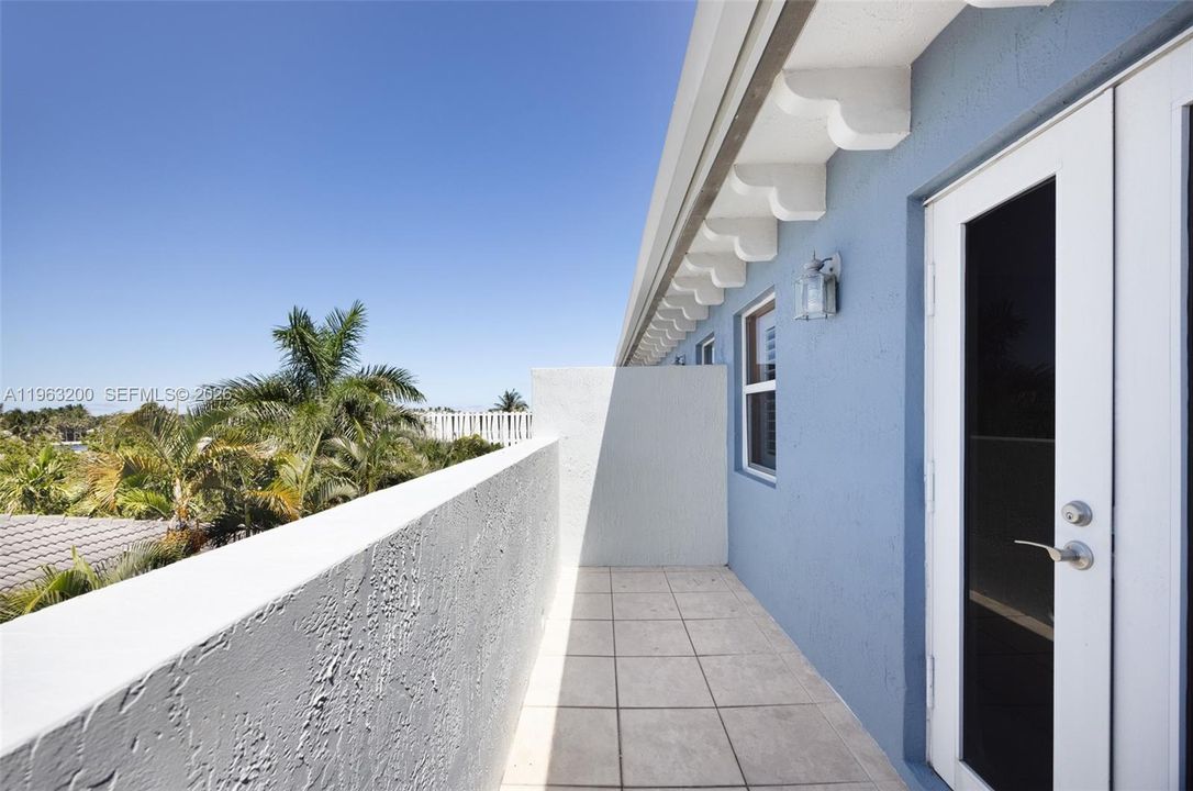 На продажу: $1,195,000 (3 спален, 3 ванн, 2502 Квадратных фут)