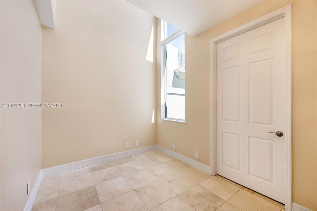 На продажу: $1,195,000 (3 спален, 3 ванн, 2502 Квадратных фут)