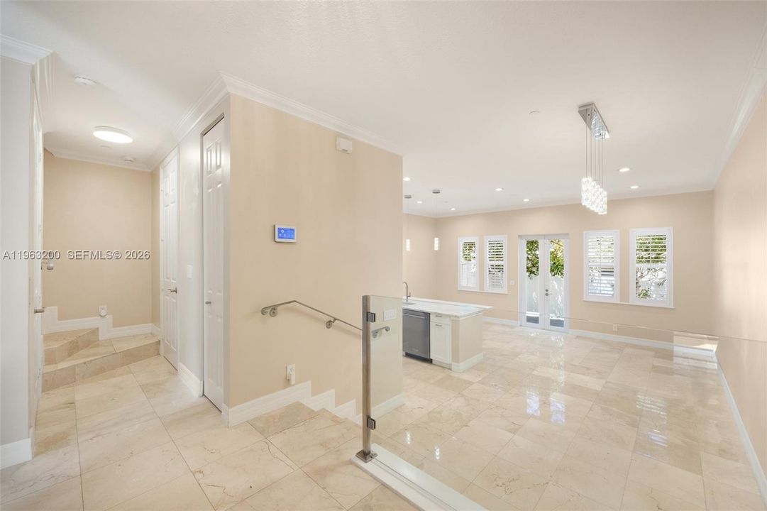 На продажу: $1,195,000 (3 спален, 3 ванн, 2502 Квадратных фут)