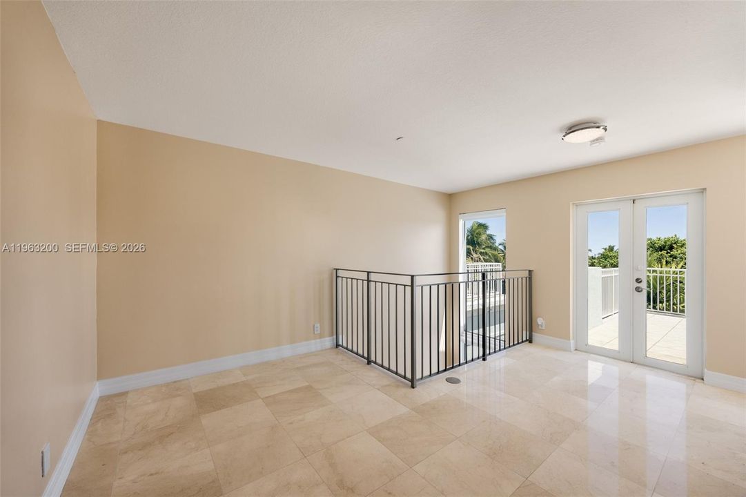 На продажу: $1,195,000 (3 спален, 3 ванн, 2502 Квадратных фут)