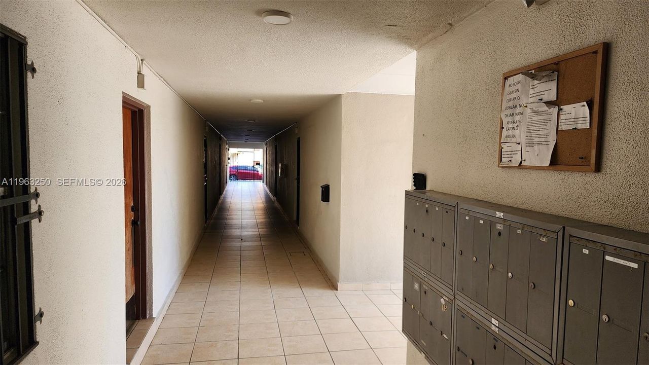 Recently Sold: $259,000 (1 beds, 1 baths, 730 Square Feet)