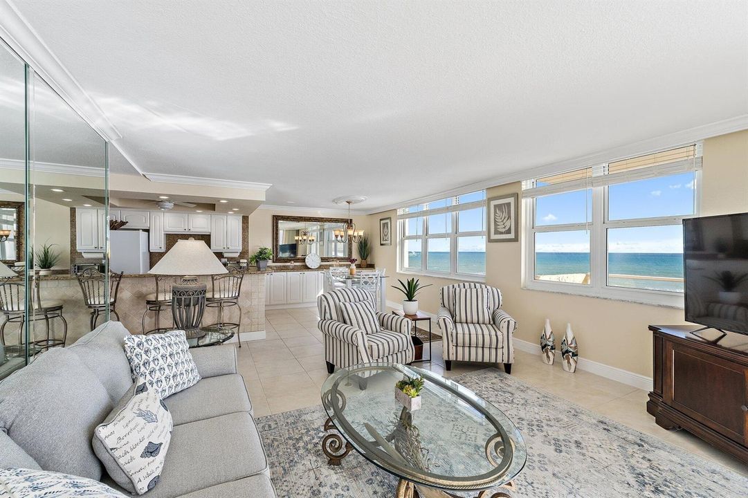 056-5440NOceanDr-907-NorthPalmBeach-SMAL