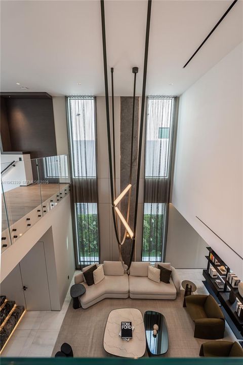 En Venta: $4,275,000 (5 camas, 5 baños, 4067 Pies cuadrados)