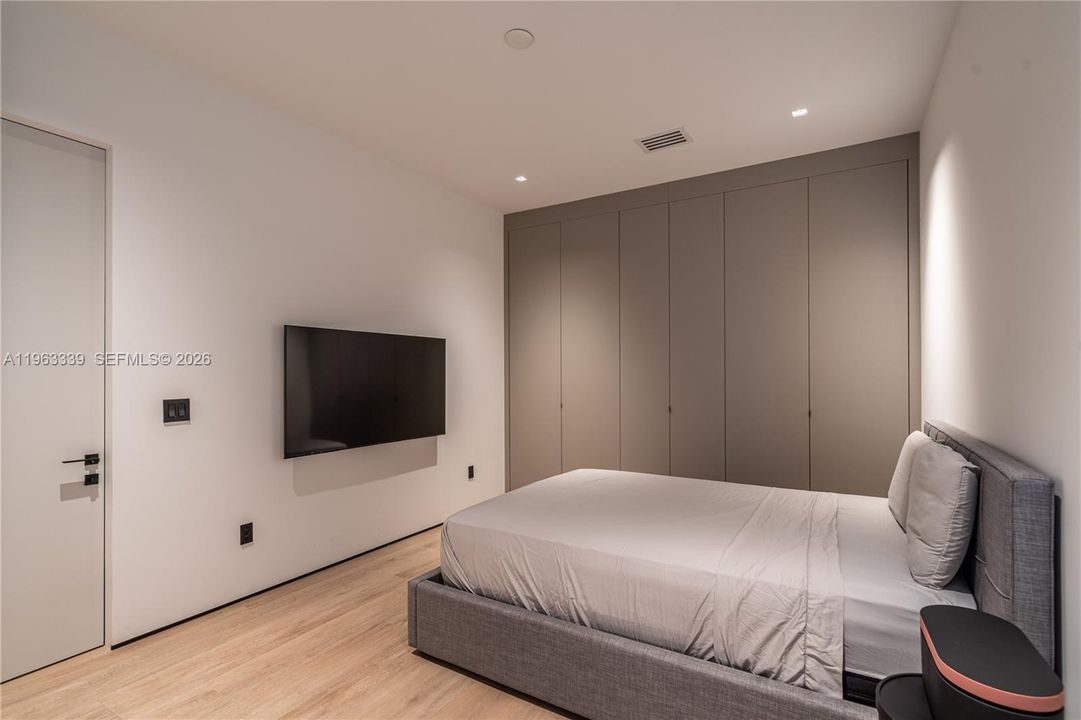 En Venta: $4,275,000 (5 camas, 5 baños, 4067 Pies cuadrados)