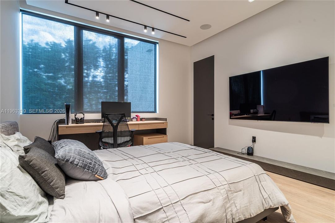 En Venta: $4,275,000 (5 camas, 5 baños, 4067 Pies cuadrados)