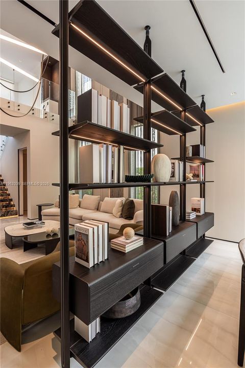 En Venta: $4,275,000 (5 camas, 5 baños, 4067 Pies cuadrados)