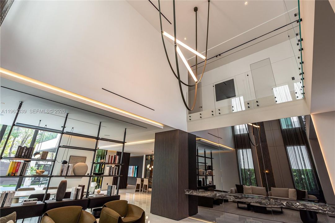 En Venta: $4,275,000 (5 camas, 5 baños, 4067 Pies cuadrados)