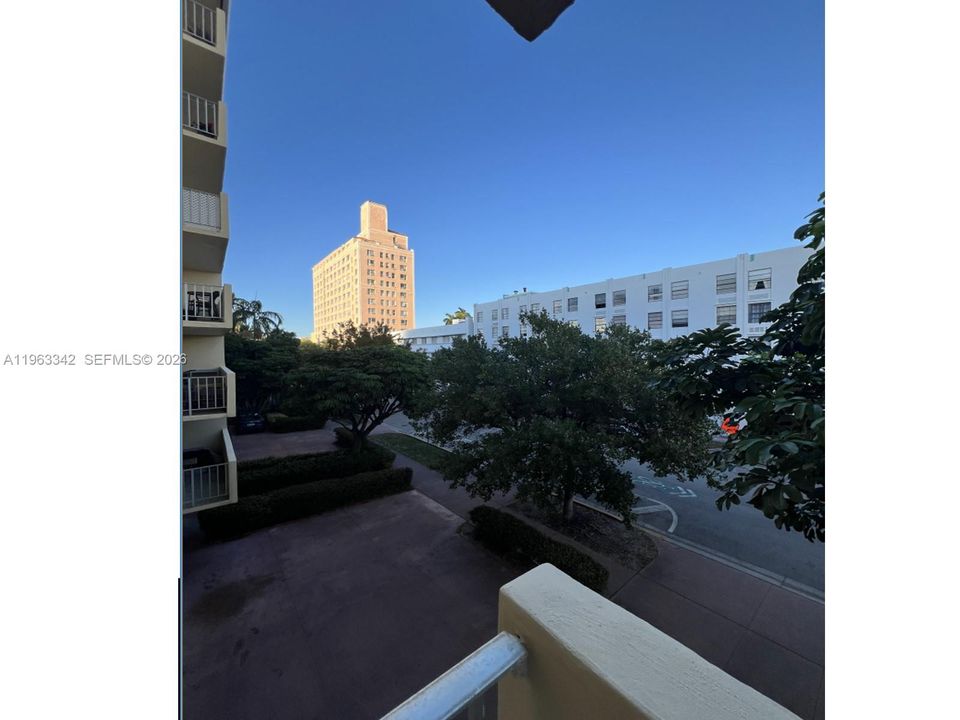 Activo con contrato: $269,500 (1 camas, 1 baños, 750 Pies cuadrados)