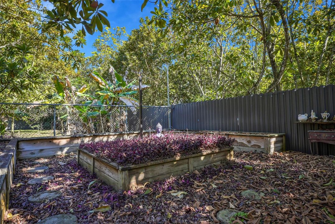 En Venta: $3,000,000 (7 camas, 6 baños, 4979 Pies cuadrados)