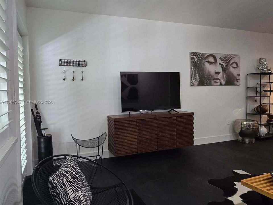 En Venta: $199,000 (0 camas, 1 baños, 434 Pies cuadrados)