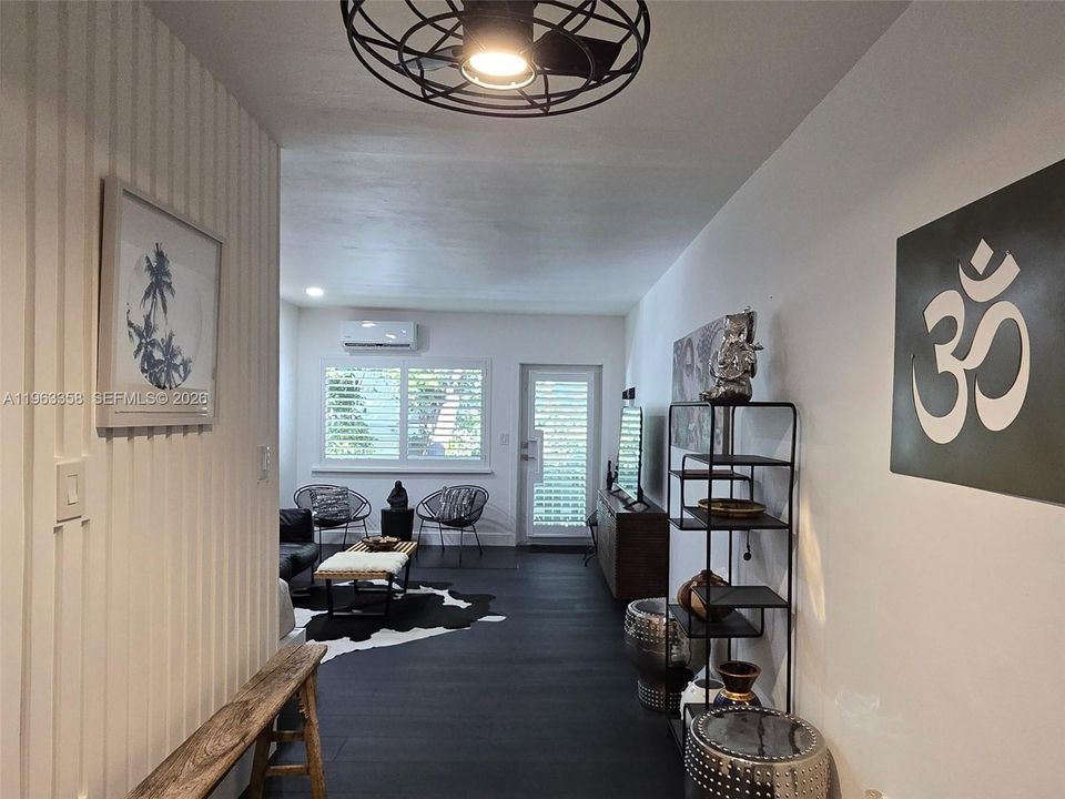 En Venta: $199,000 (0 camas, 1 baños, 434 Pies cuadrados)