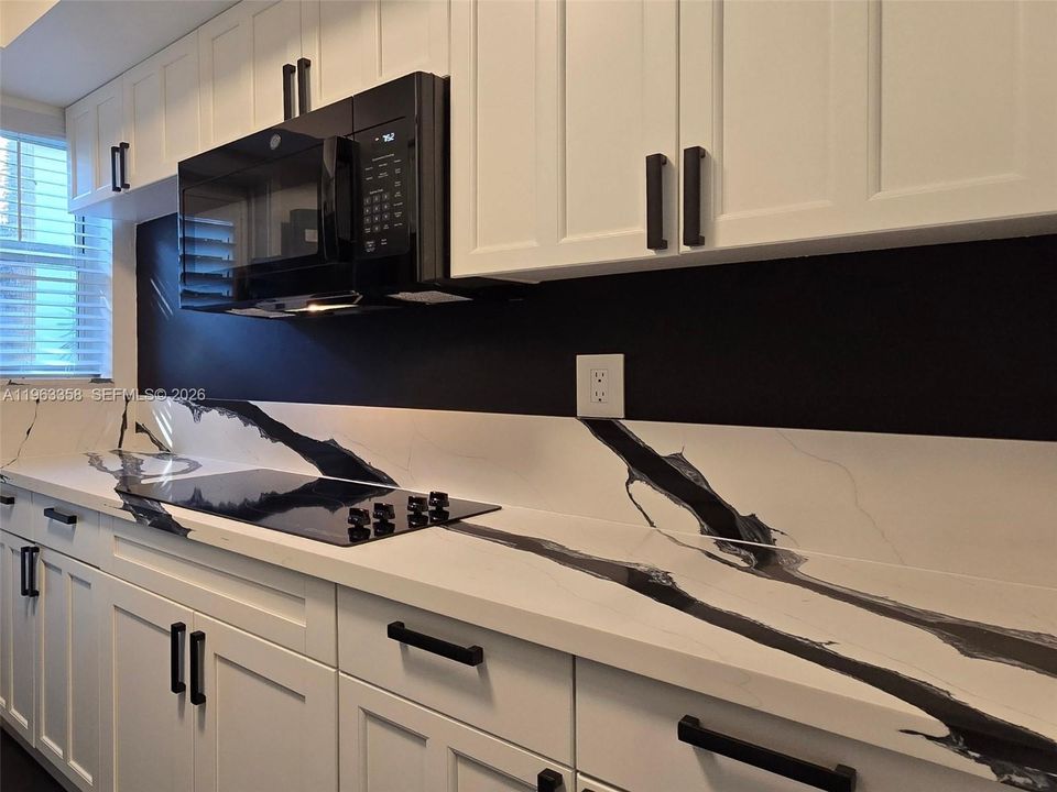 En Venta: $199,000 (0 camas, 1 baños, 434 Pies cuadrados)