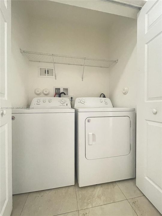 Недавно арендовано: $2,800 (3 спален, 2 ванн, 1270 Квадратных фут)