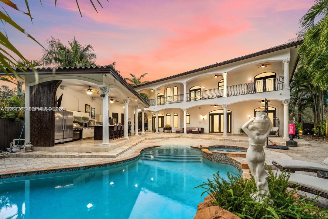 For Sale: $2,350,000 (4 beds, 4 baths, 3783 Square Feet)