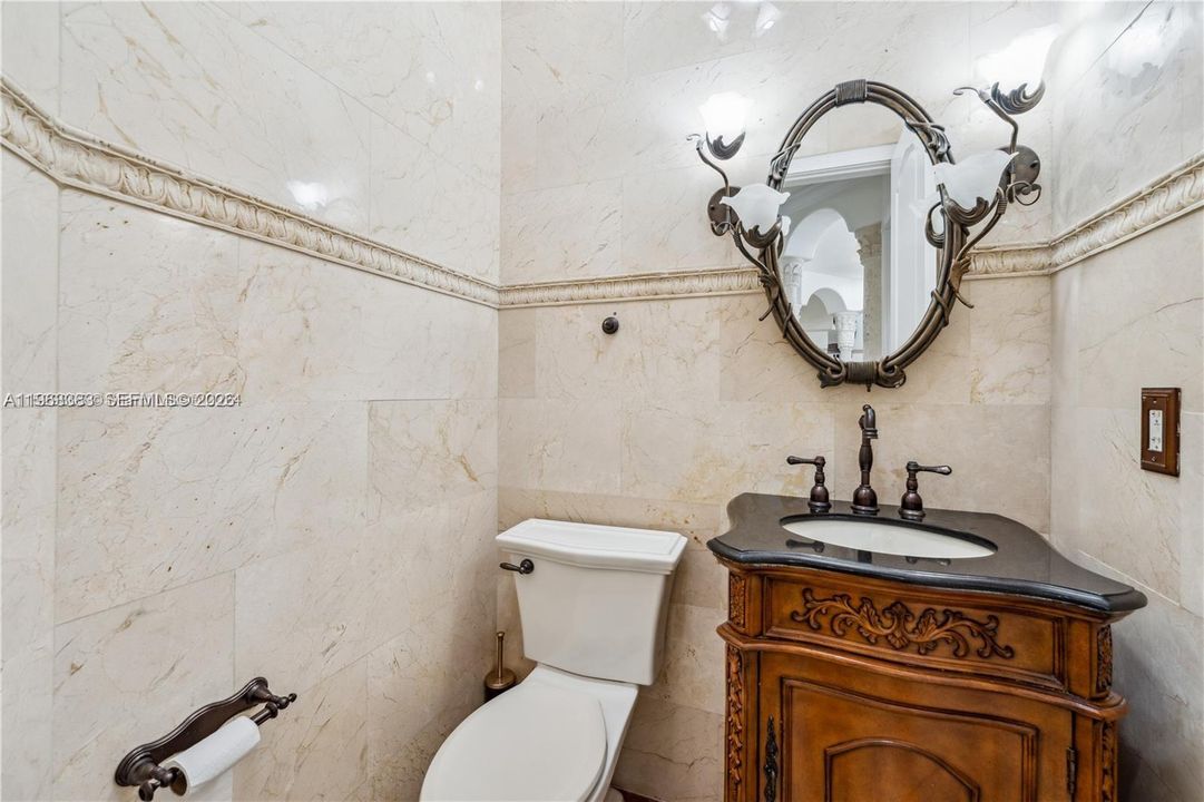 For Sale: $2,350,000 (4 beds, 4 baths, 3783 Square Feet)