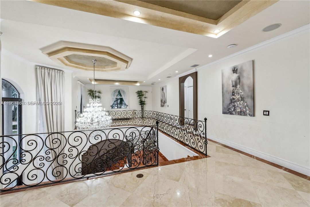For Sale: $2,350,000 (4 beds, 4 baths, 3783 Square Feet)