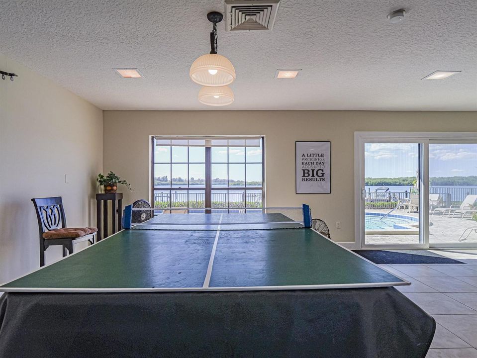 PING PONG