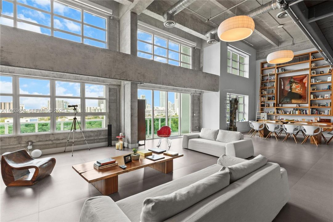 For Sale: $3,000,000 (2 beds, 2 baths, 3774 Square Feet)