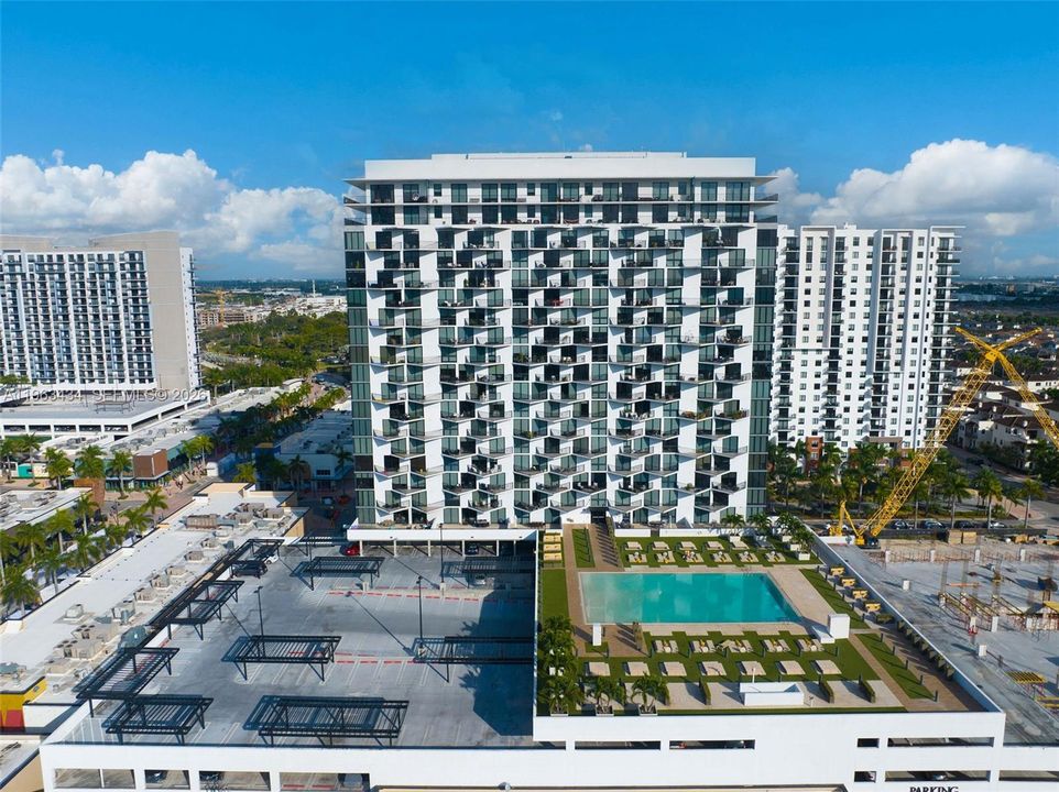 Vendido Recientemente: $440,000 (2 camas, 2 baños, 1052 Pies cuadrados)