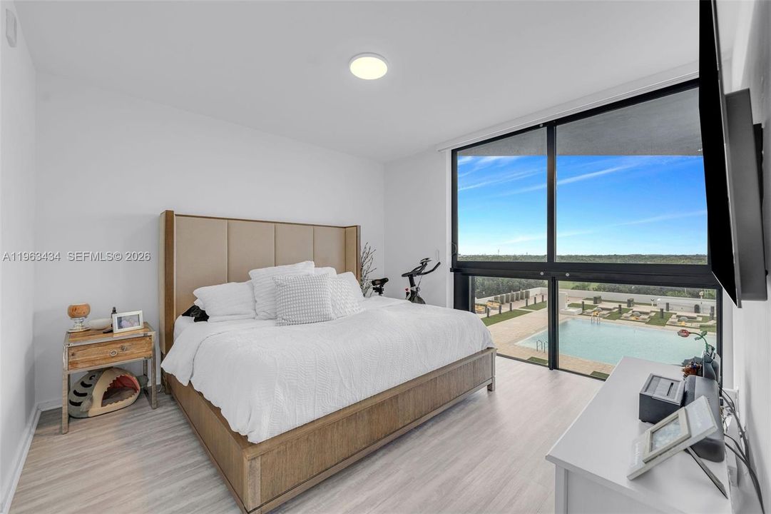 Vendido Recientemente: $440,000 (2 camas, 2 baños, 1052 Pies cuadrados)