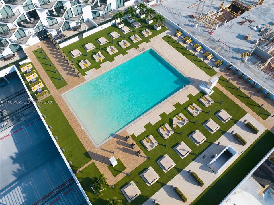 Vendido Recientemente: $440,000 (2 camas, 2 baños, 1052 Pies cuadrados)