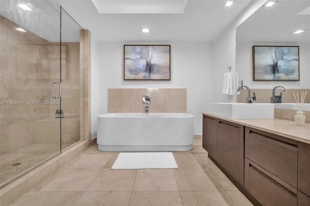 For Sale: $1,150,000 (4 beds, 4 baths, 2472 Square Feet)