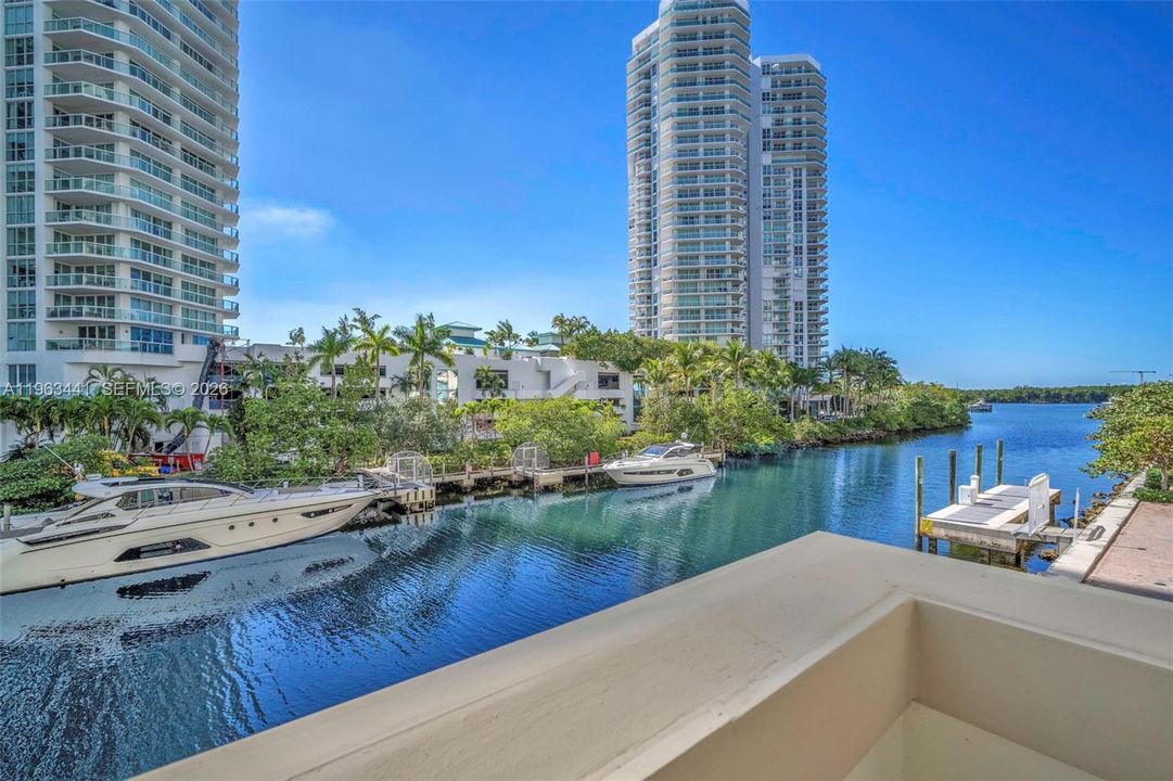 Water views, sunset views from the balconies