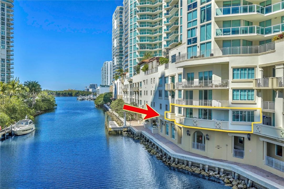 You feel like you are in a water front house.