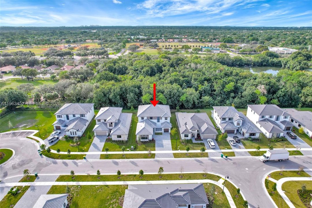For Sale: $1,848,000 (4 beds, 3 baths, 4000 Square Feet)
