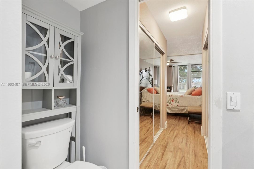 Recently Sold: $200,000 (2 beds, 2 baths, 1090 Square Feet)