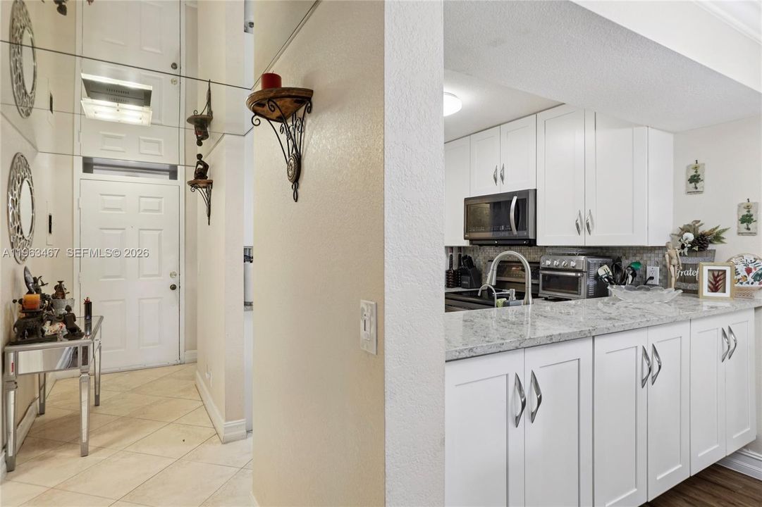 Recently Sold: $200,000 (2 beds, 2 baths, 1090 Square Feet)