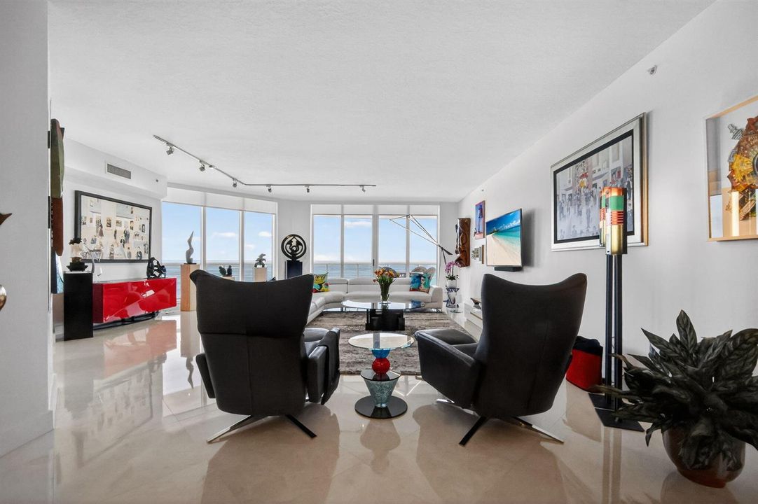 Open Living Area