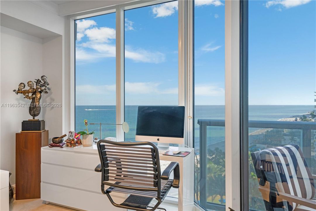 For Sale: $1,660,000 (2 beds, 2 baths, 1756 Square Feet)