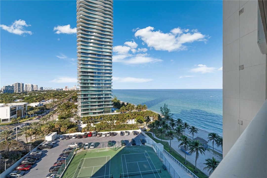 For Sale: $1,660,000 (2 beds, 2 baths, 1756 Square Feet)
