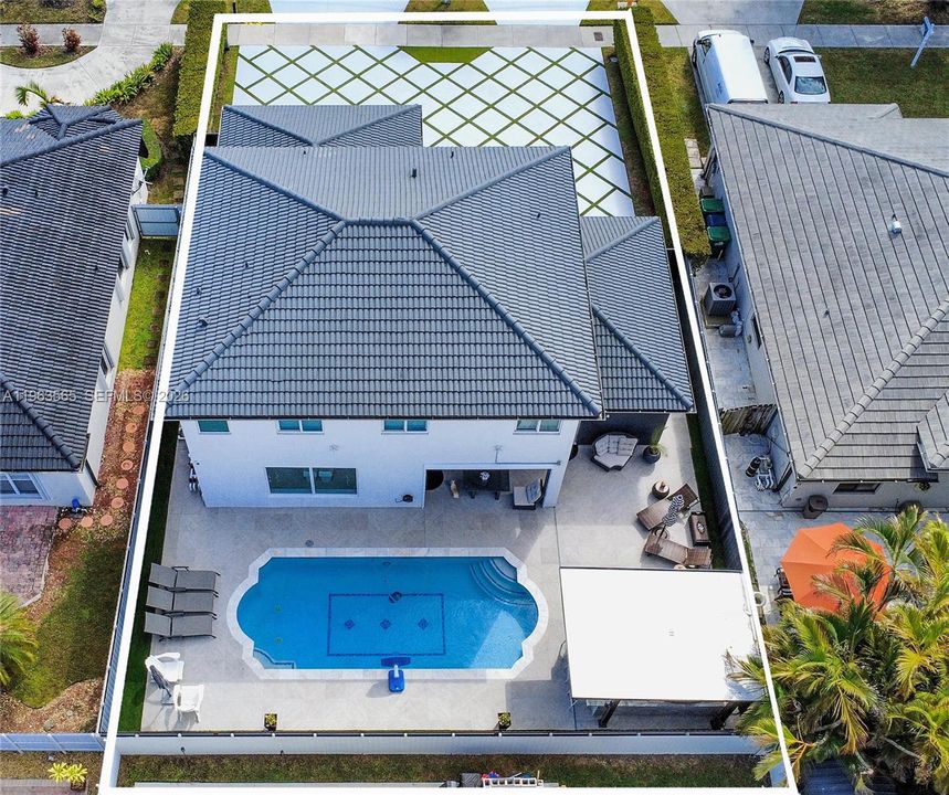 На продажу: $1,050,000 (4 спален, 3 ванн, 2391 Квадратных фут)