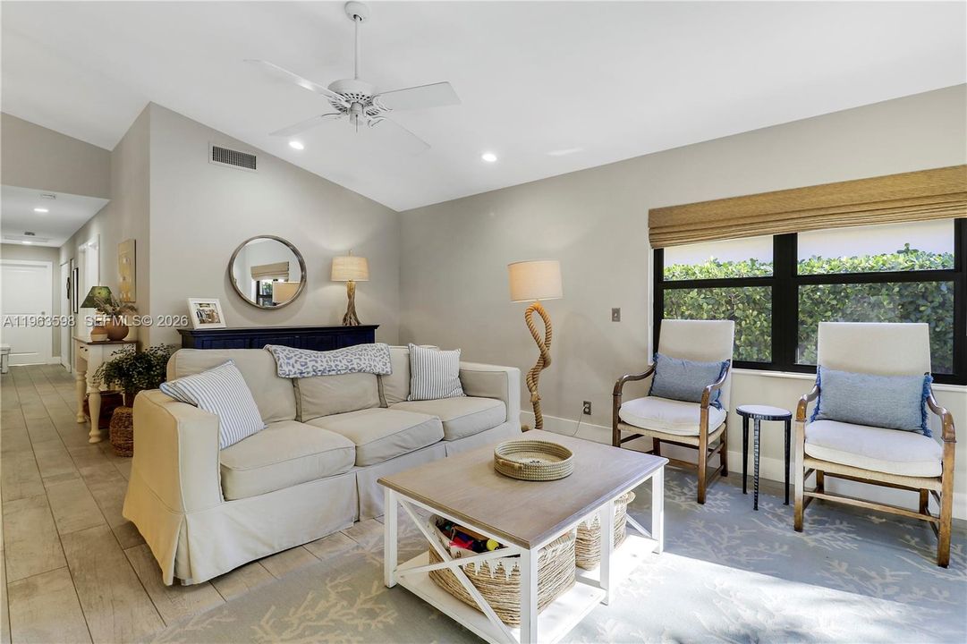 En Venta: $625,000 (3 camas, 2 baños, 1480 Pies cuadrados)